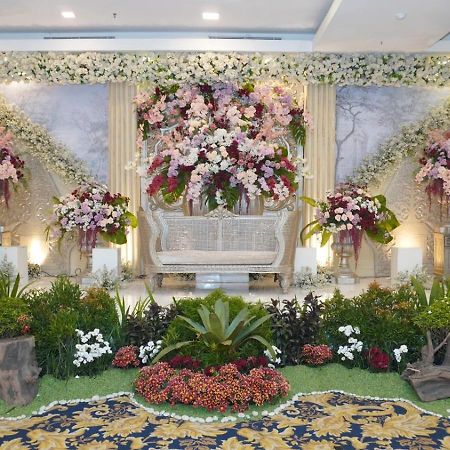 Cavinton Hotel Malioboro Yogyakarta By Tritama Hospitality Экстерьер фото
