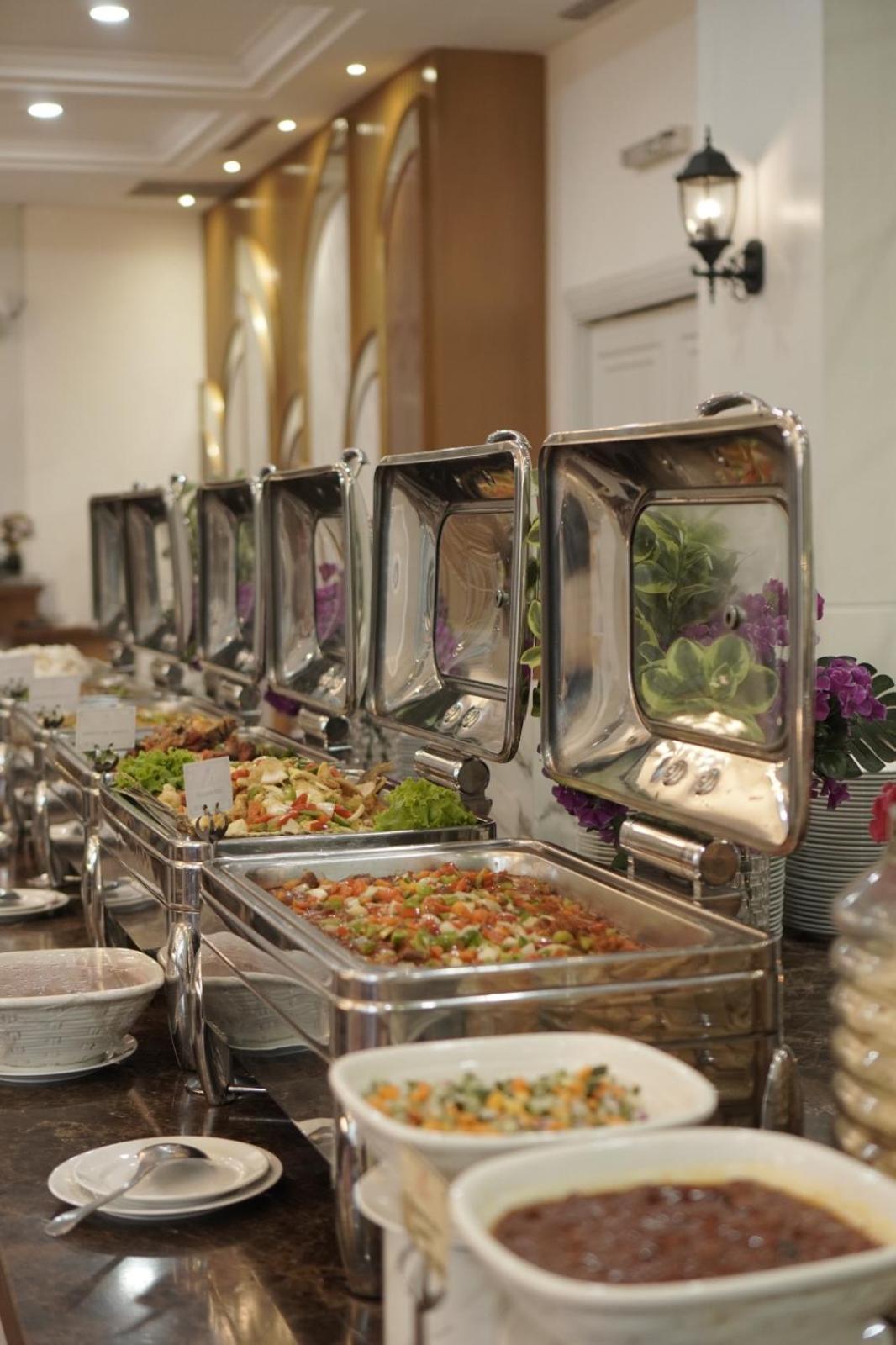 Cavinton Hotel Malioboro Yogyakarta By Tritama Hospitality Экстерьер фото